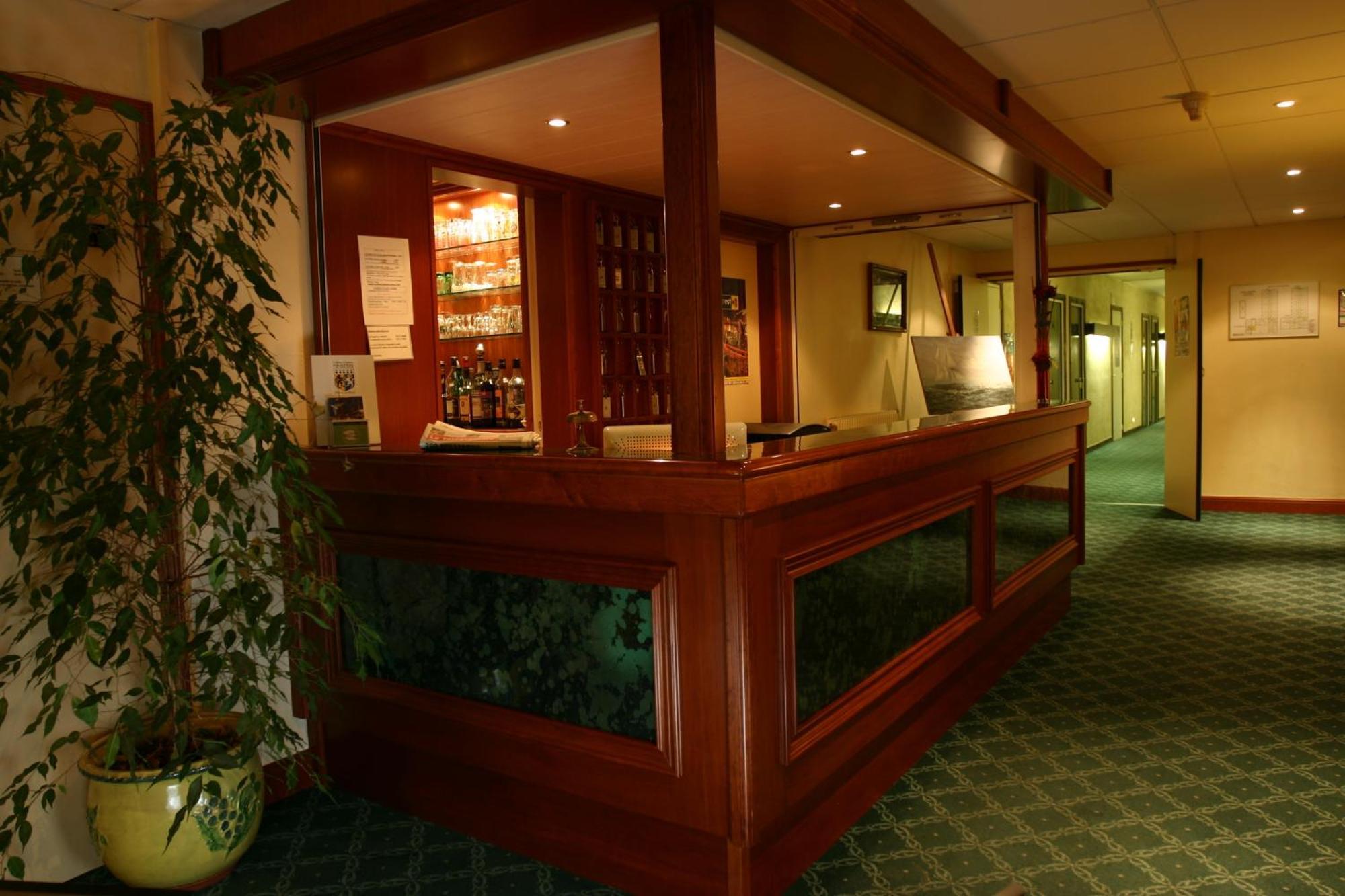 Hotel Fontaine, Morlaix Bagian luar foto