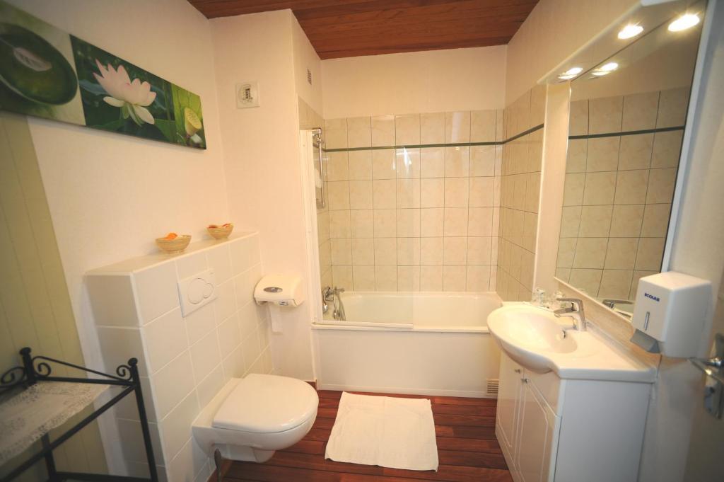 Hotel Fontaine, Morlaix Bagian luar foto